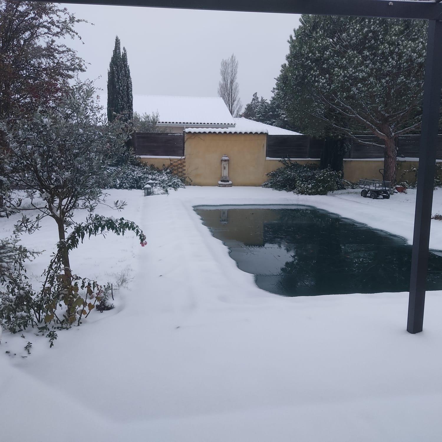 مبيت وإفطار Saint-Cyr-sur-le-Rhone La Frenaie المظهر الخارجي الصورة